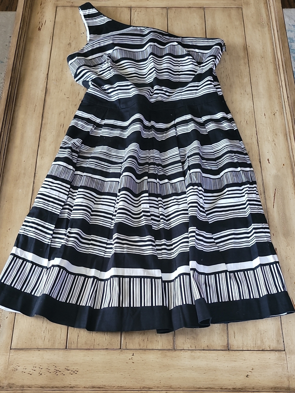 White House Black Market Black & White One-Shoulder Striped Midi Dress